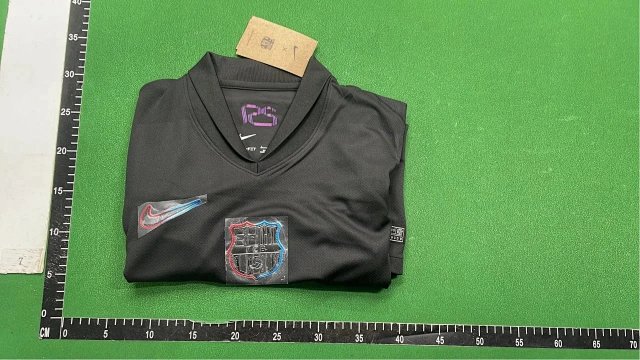 Nike Jersey: seller detail photo 6