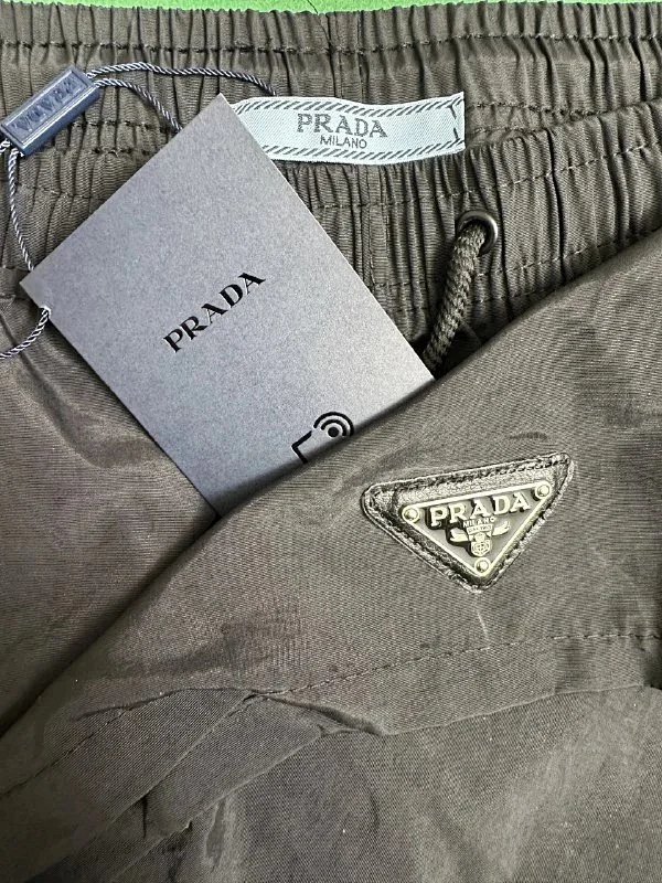 Prada shorts: seller detail photo 6