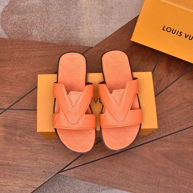 LV Louis Vuitton Slides: seller detail photo 14