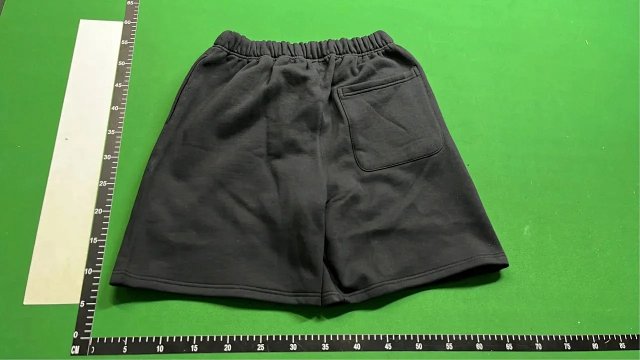 ESSENTIALS Shorts: seller detail photo 4