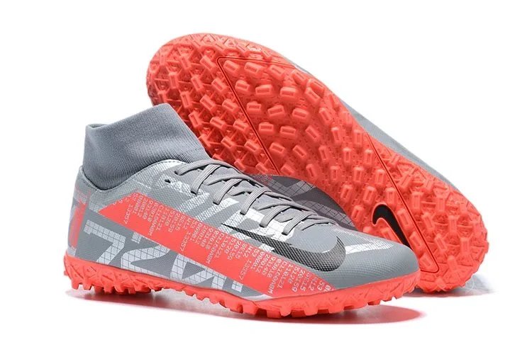 Nike Zoom Sneakers