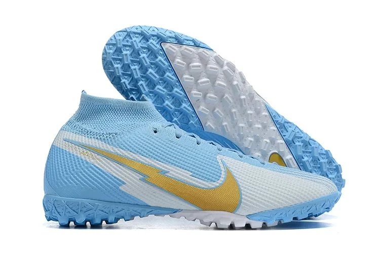 Nike Zoom Sneakers