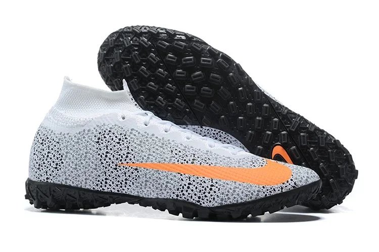 Nike Zoom Sneakers