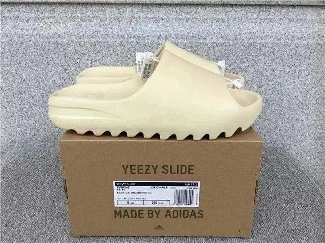 YEEZY Slides [Premium Quality]: seller detail photo 4