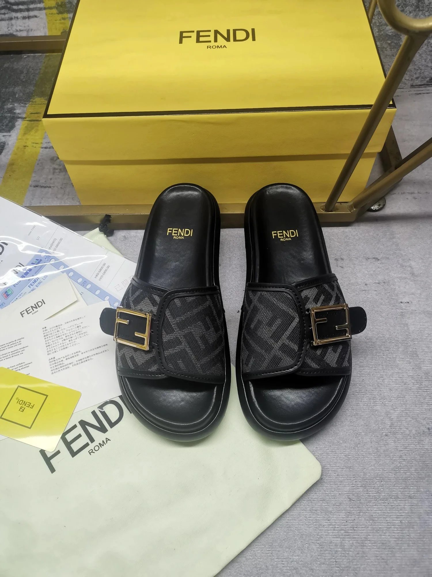 FENDI Baguette Slides
