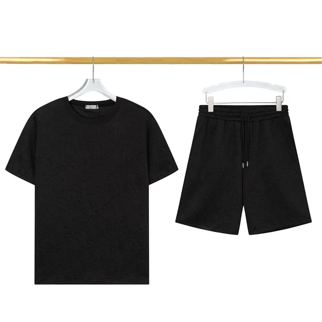 Dior Matching Sets Short-Sleeve T-Shirt and Drawstring Shorts Set product detail image 2