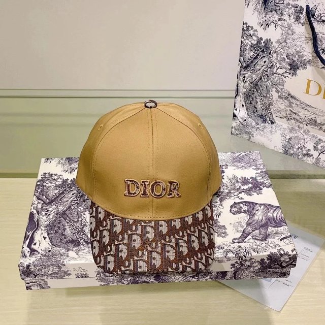 Gucci Cap: seller detail photo 5