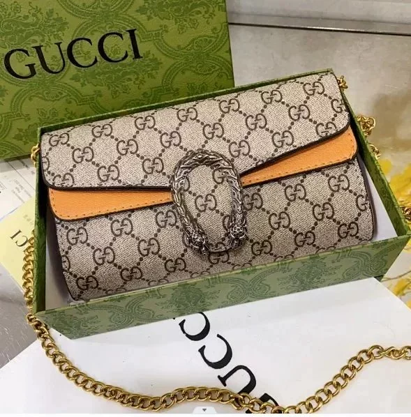Gucci Crossbody Bags Chain-strap flap with GG monogram or quilted double-G hardware product detail image 13