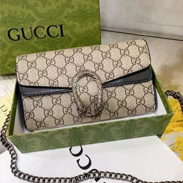 Gucci Crossbody Bags Chain-strap flap with GG monogram or quilted double-G hardware product detail image 15