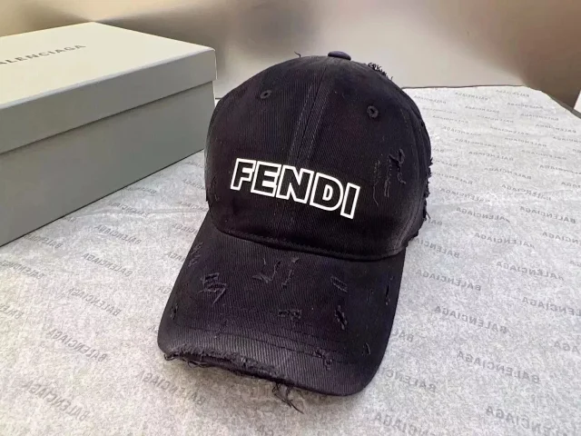 Fendi Hats Baseball Cap product detail image 11