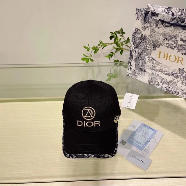 Gucci Cap: seller detail photo 10