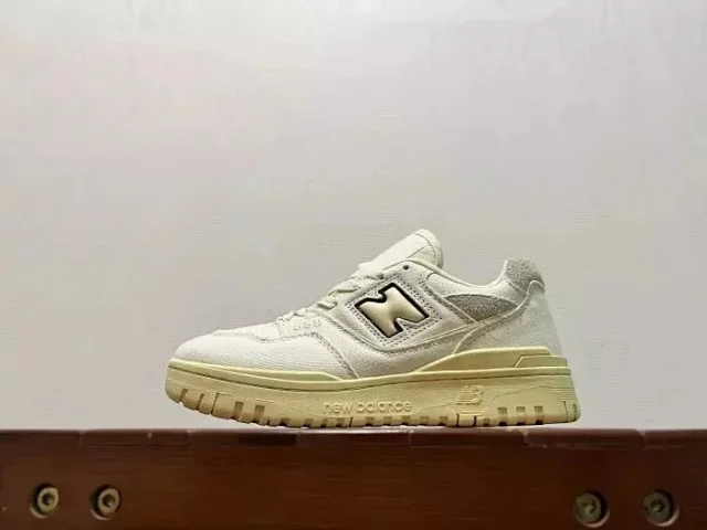 New Balance Sneakers 550 Low-Top product detail image 11