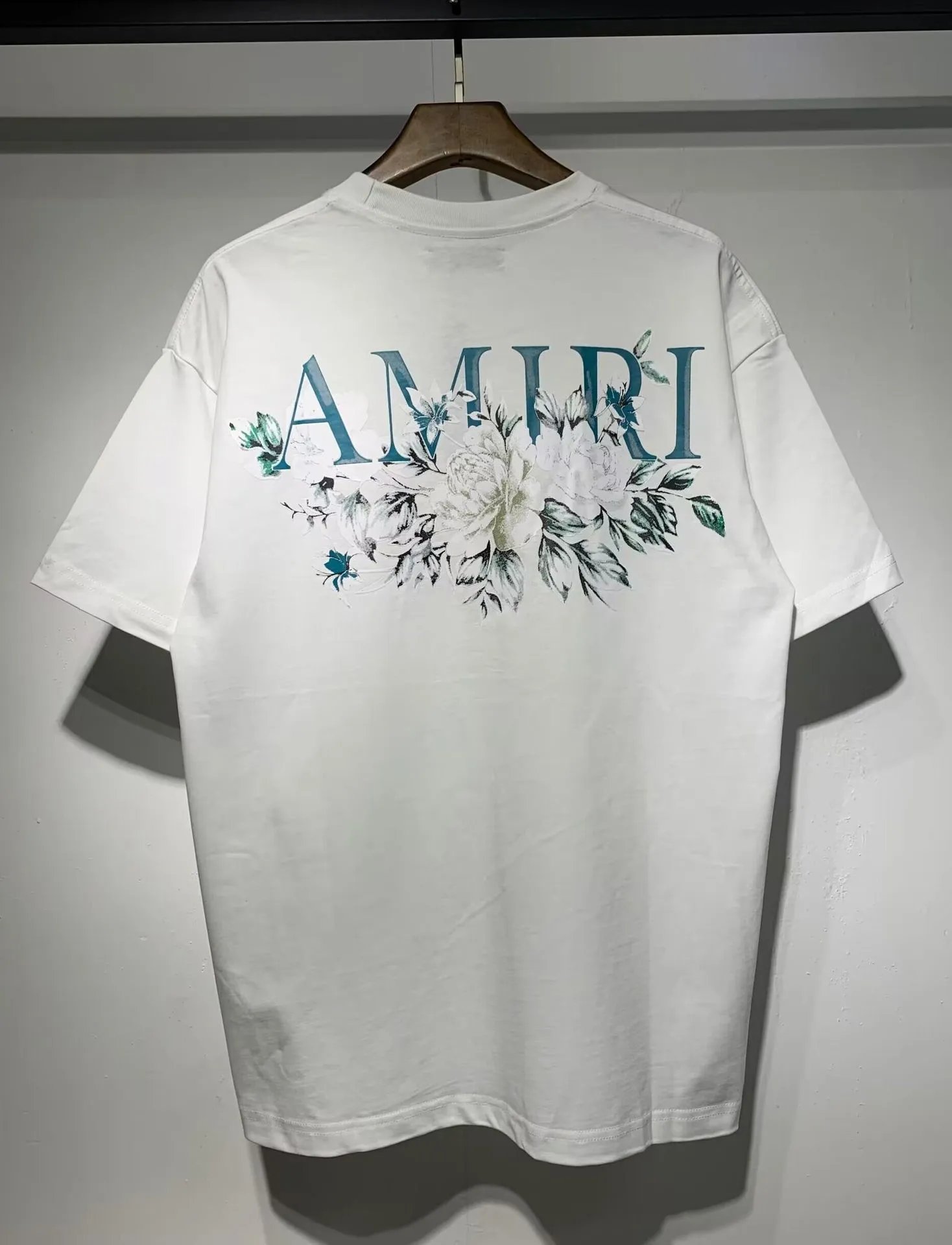 674 white