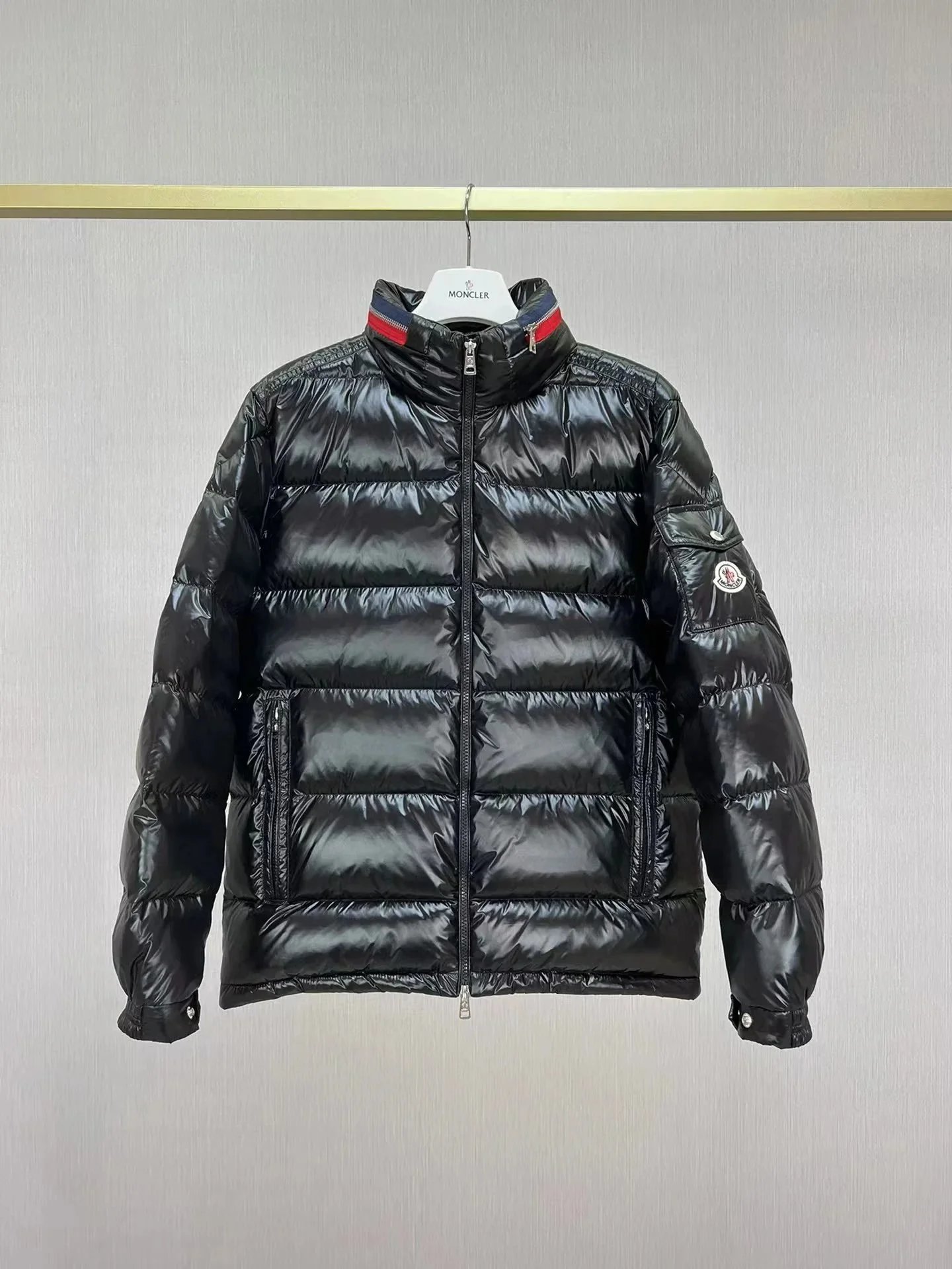 Moncler Down Jackets Shiny quilted puffer styles image 3