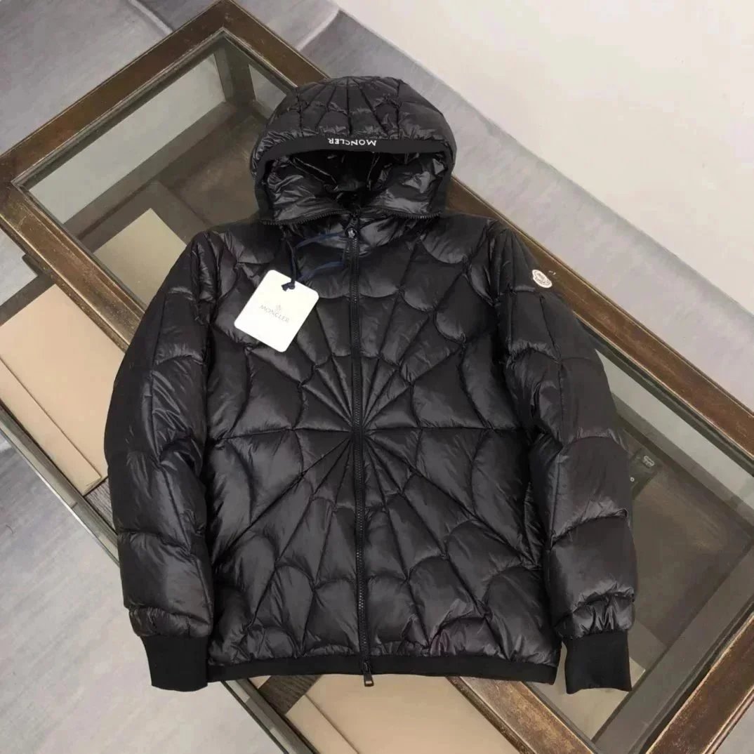 Moncler Diamond Quilted Hooded Down Jacket Black - 6