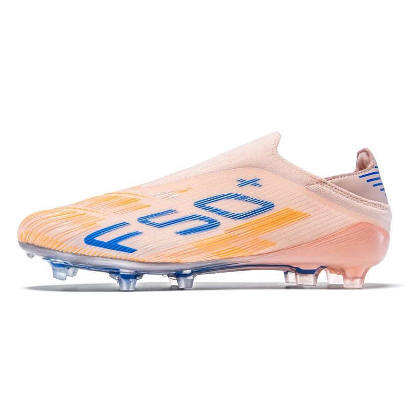 F50 Pink Studs