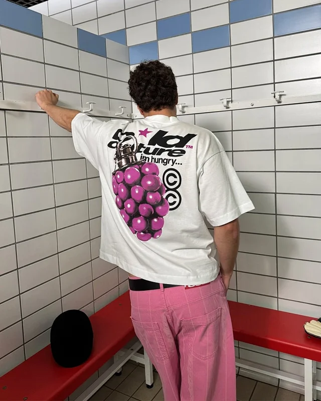 Cold Culture T-Shirts Oversized Star Graphic T-Shirt product detail image 14