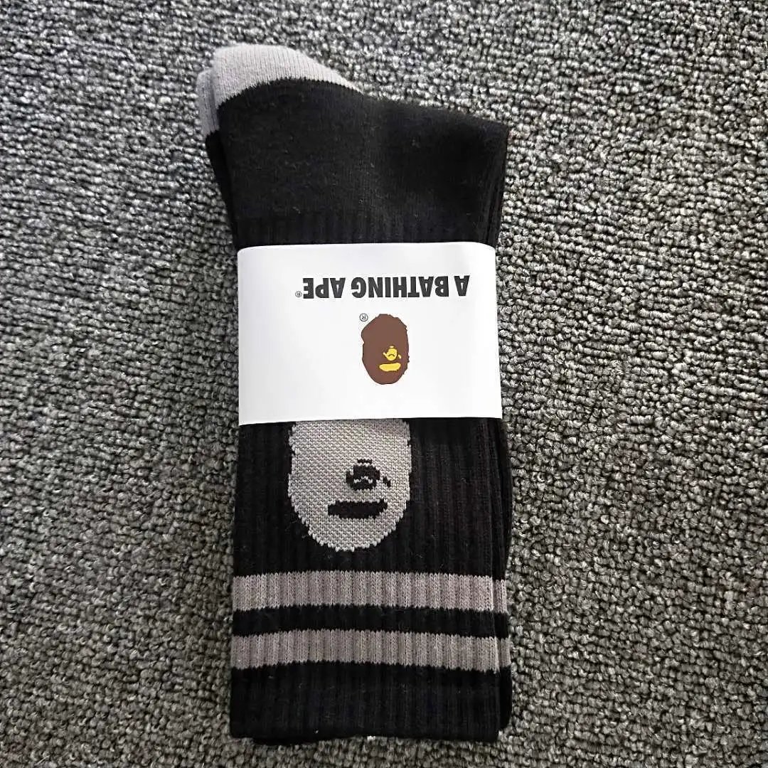 A Bathing Ape Socks Ribbed crew with Head logo — 25