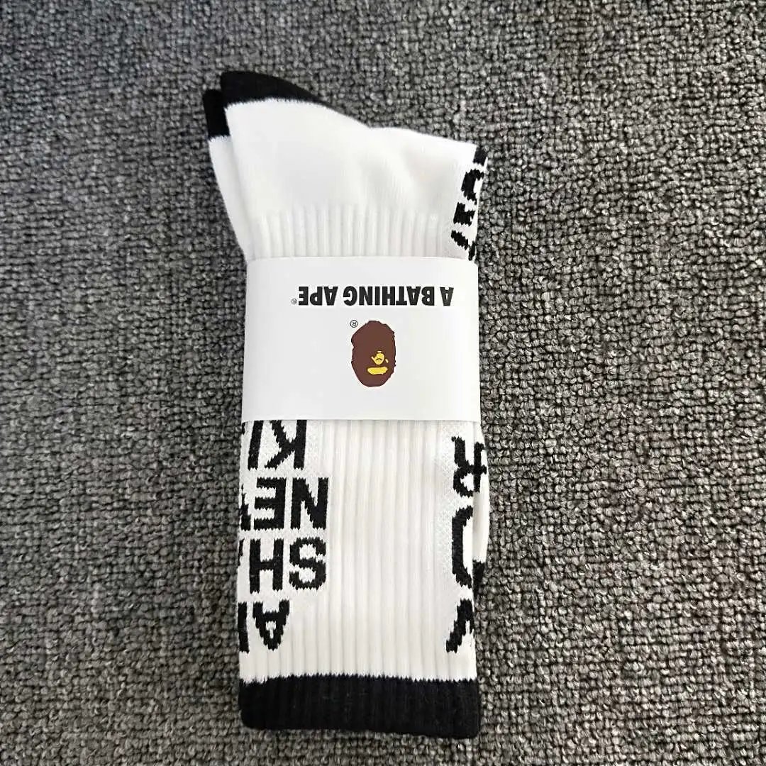 A Bathing Ape Socks Ribbed crew with Head logo — 26