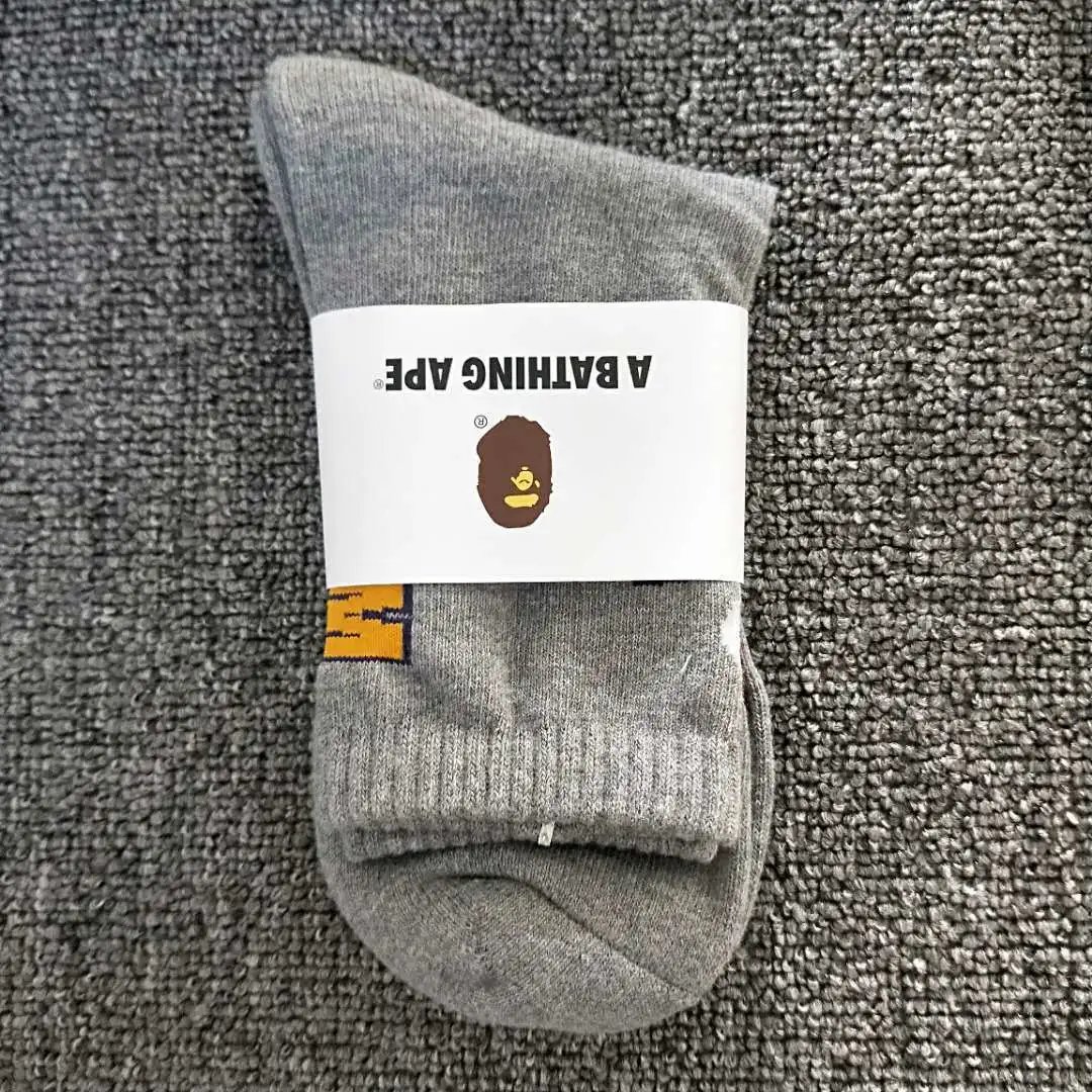 A Bathing Ape Socks Ribbed crew with Head logo — 33