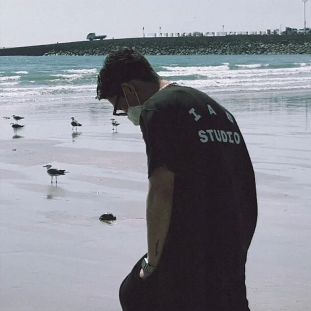 IAB Studio T-Shirts Seoul Logo Print product detail image 15