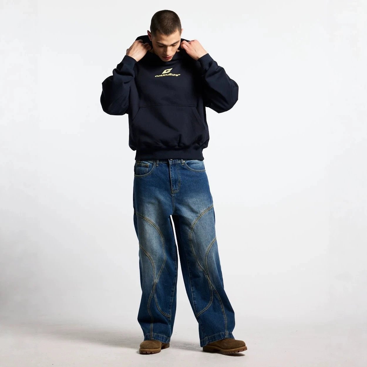 Cold Culture Hoodies & Sweatshirts Hooded sweatshirt with arched back logo print image 4