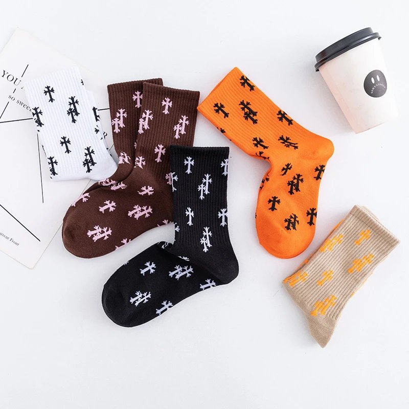 Design Cross-Print Crew Socks White - 6