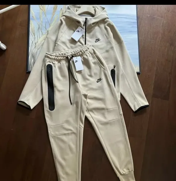 Nike Tech Fleece Hoodie and Sweatpants Set Beige Tracksuit - 1