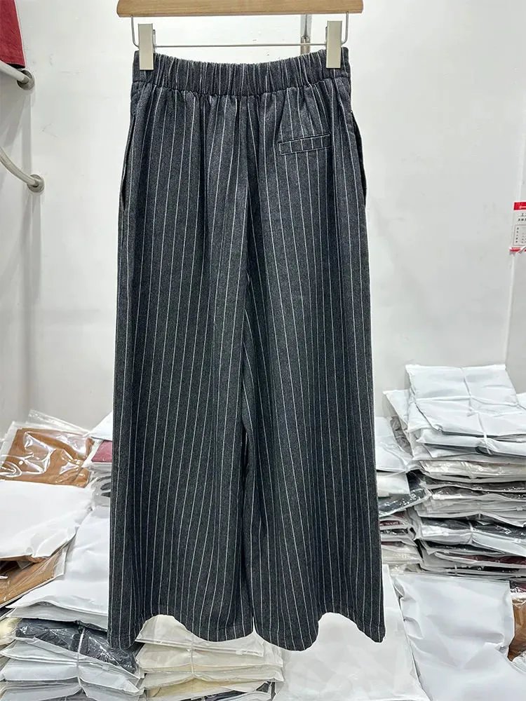 Trendy pants, light luxury, thin design, simple and wide legs