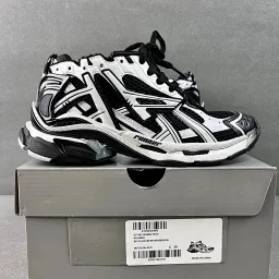 thumbnail for O*K*board* *special*price* *seven*generation* *R*-*u*-*n*-*n*-*e*-*r*-*7*.*0* *series*column*