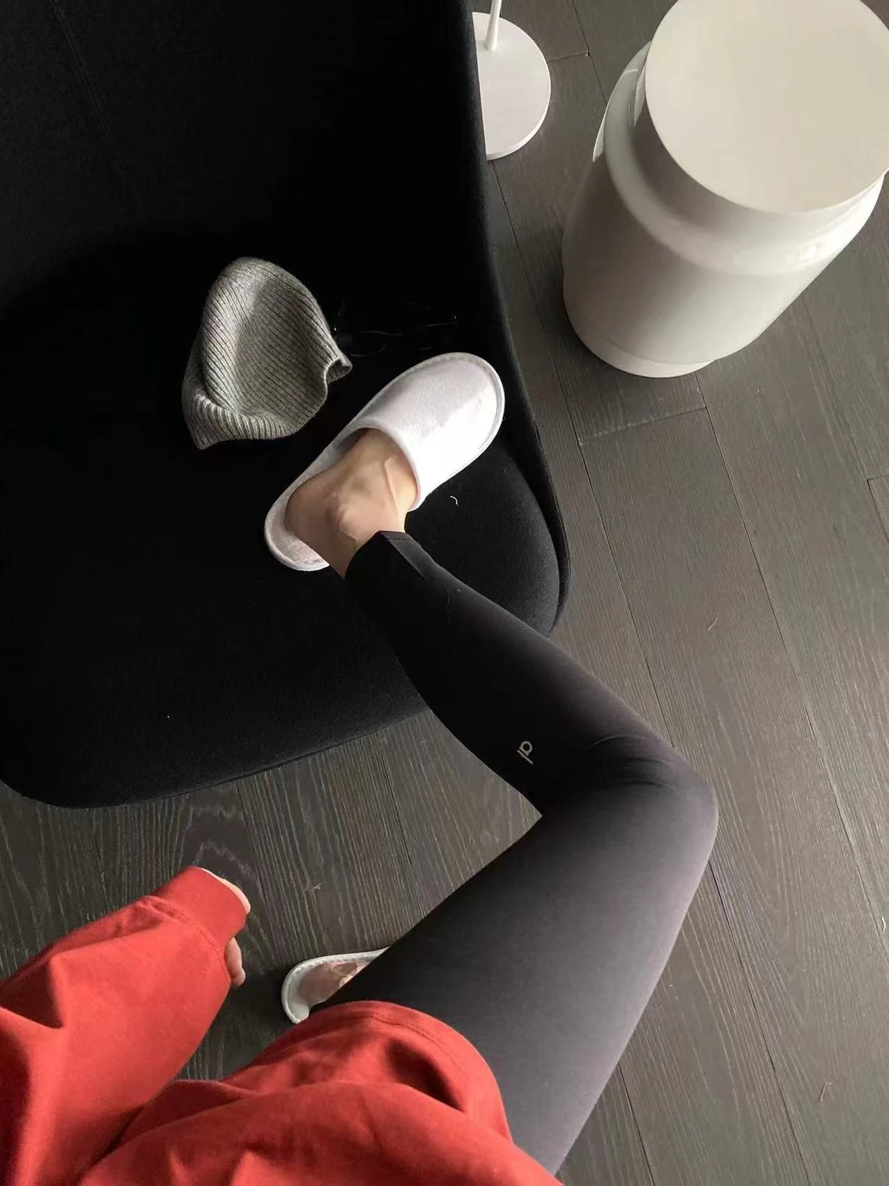 Alo High-Waist Yoga Leggings photo 7