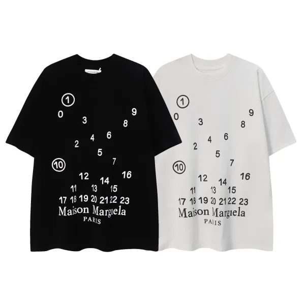 Maison Margiela Tabi Print Black T-Shirt - 9