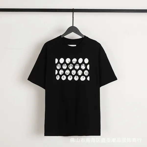Maison Margiela Tabi Print Black T-Shirt - 41