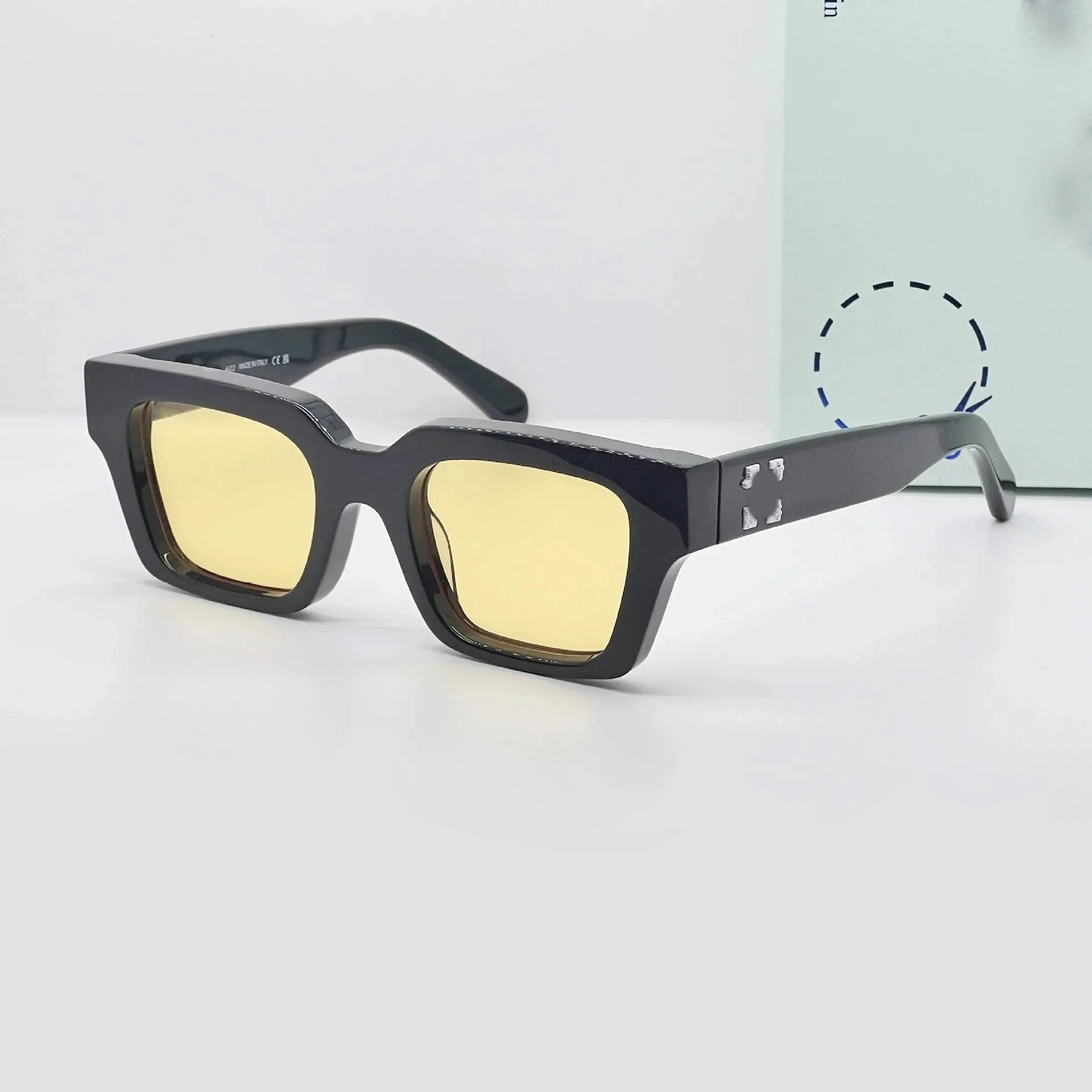Off-White Square Frame Yellow Lens Sunglasses - 1
