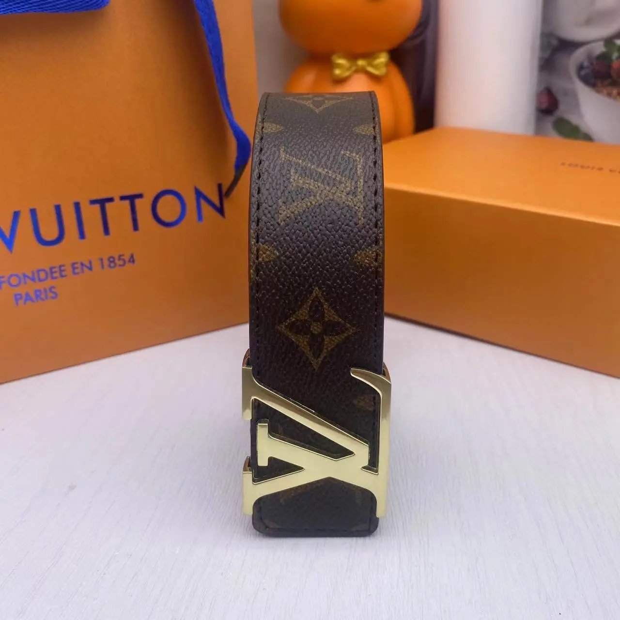 Brown Floral Gold Buckle