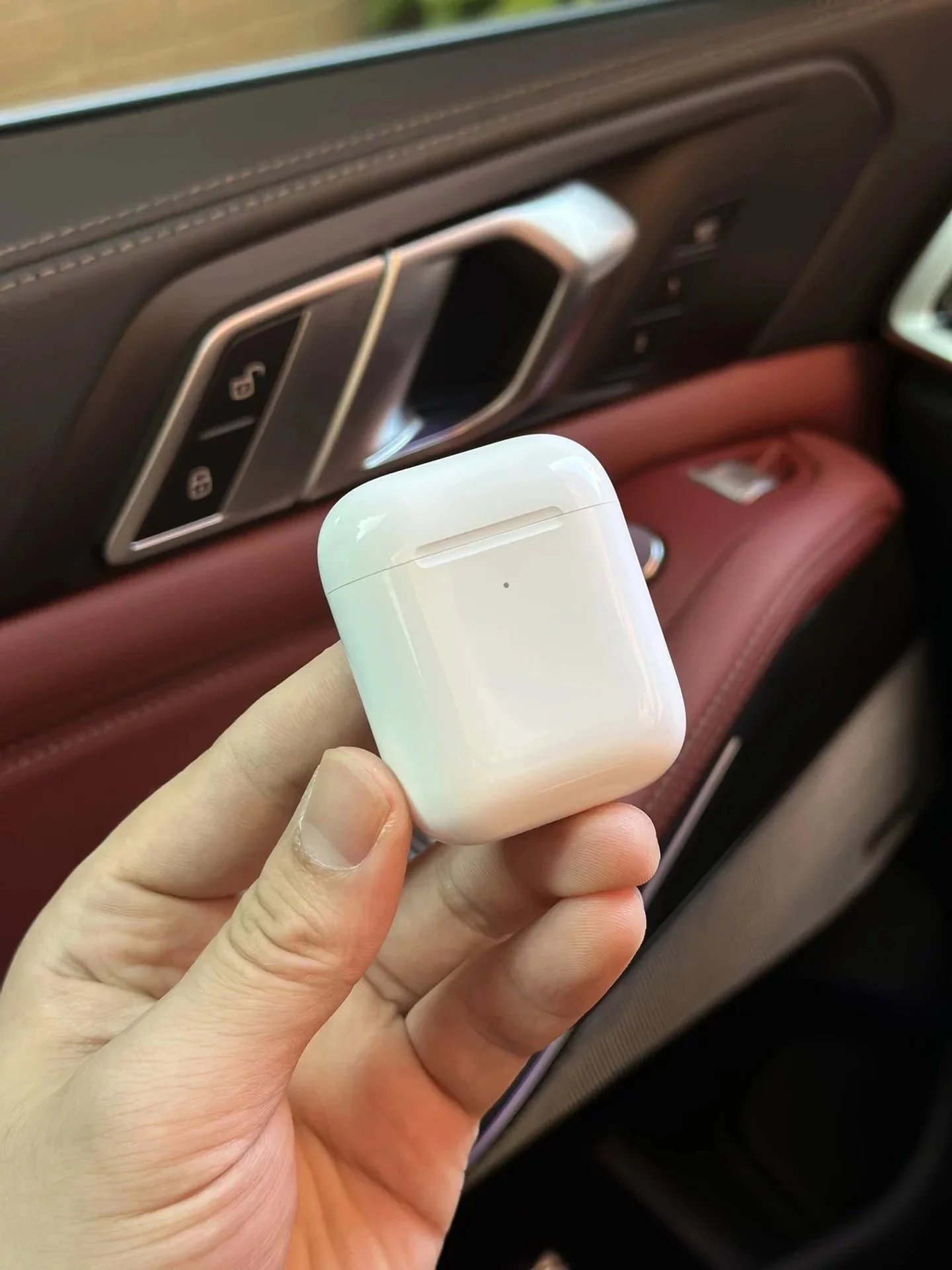 Apple AirPods