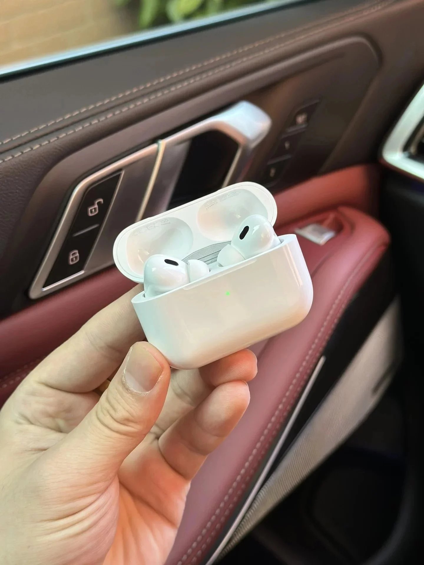 Apple AirPods