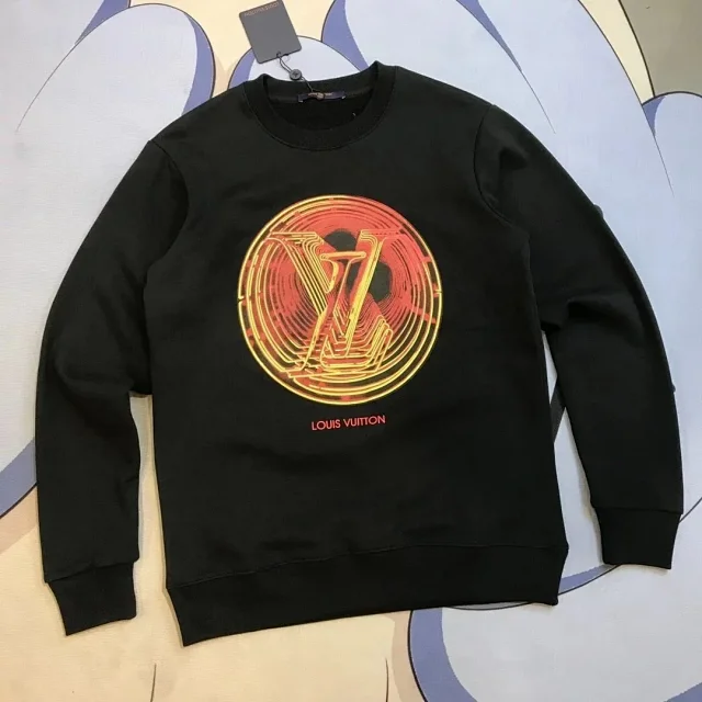 Louis Vuitton Hoodies & Sweatshirts Crewneck Logo Graphic Sweatshirt product detail image 6