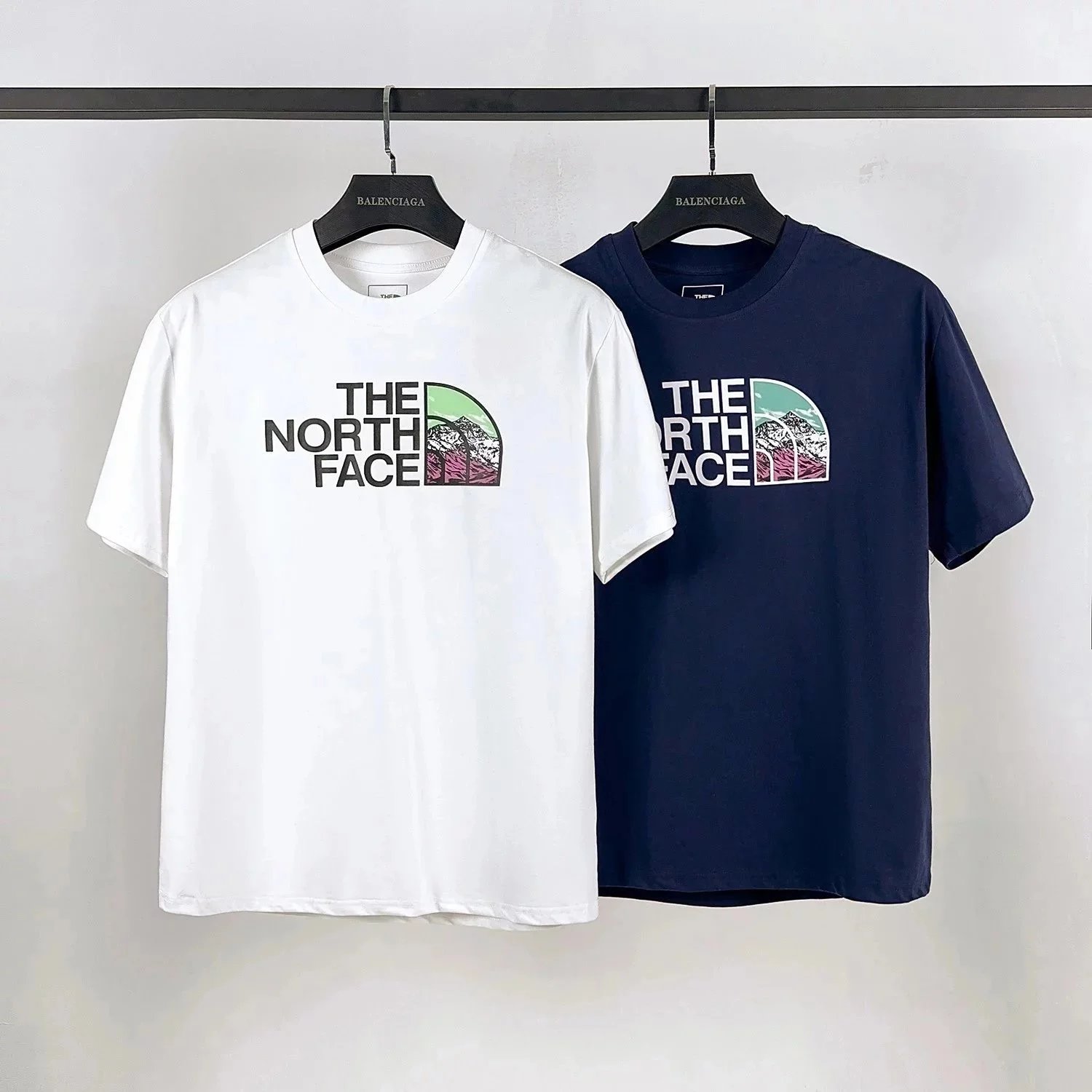 The North Face T-Shirts Short-Sleeve Logo Print — Style 3(white)