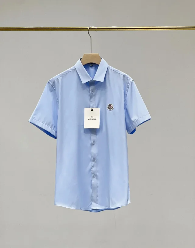 Moncler Shirts Button-Up Logo-Patch Shirt product detail image 5