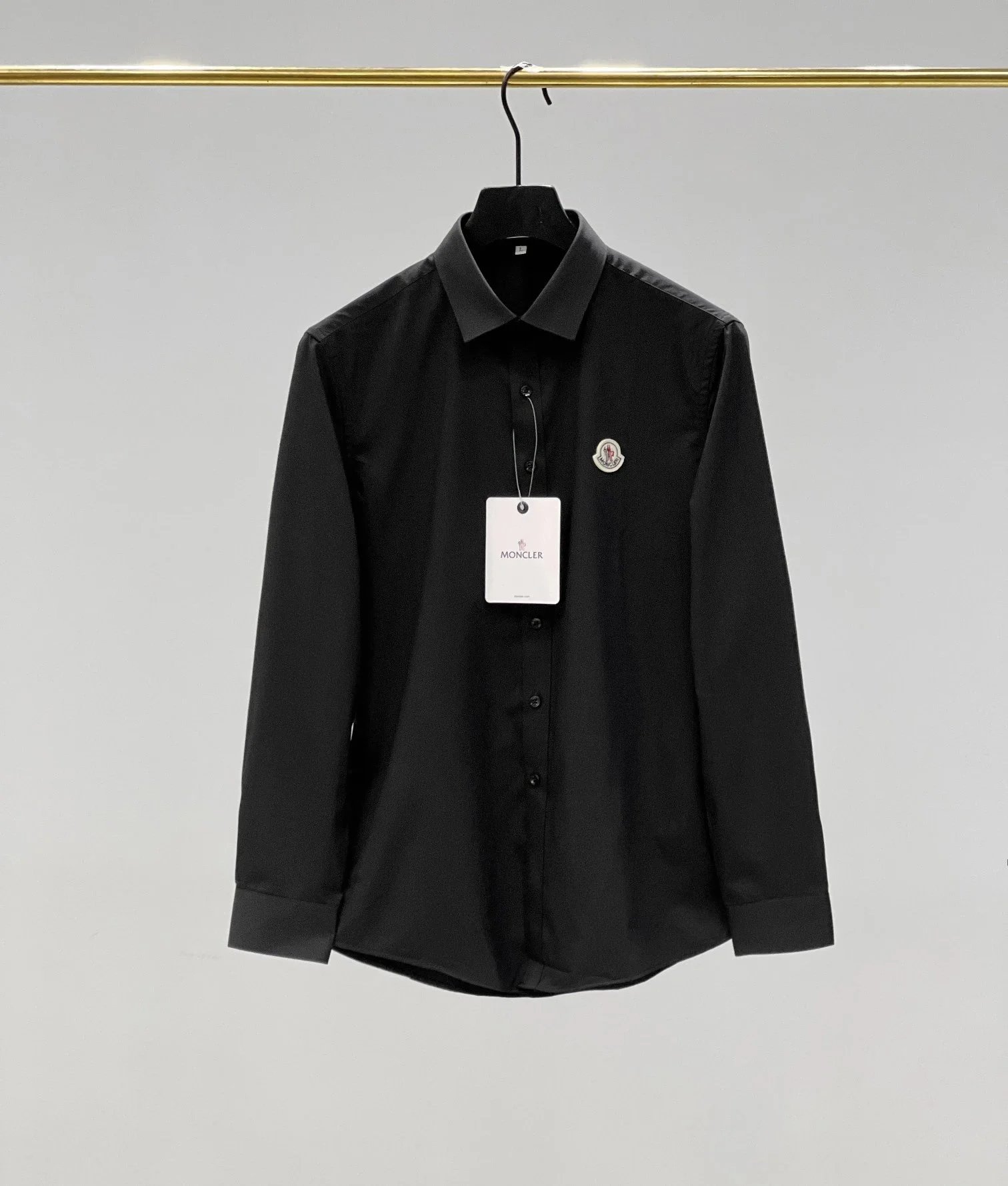Moncler Shirts Button-Up Logo-Patch Shirt — AL-15
