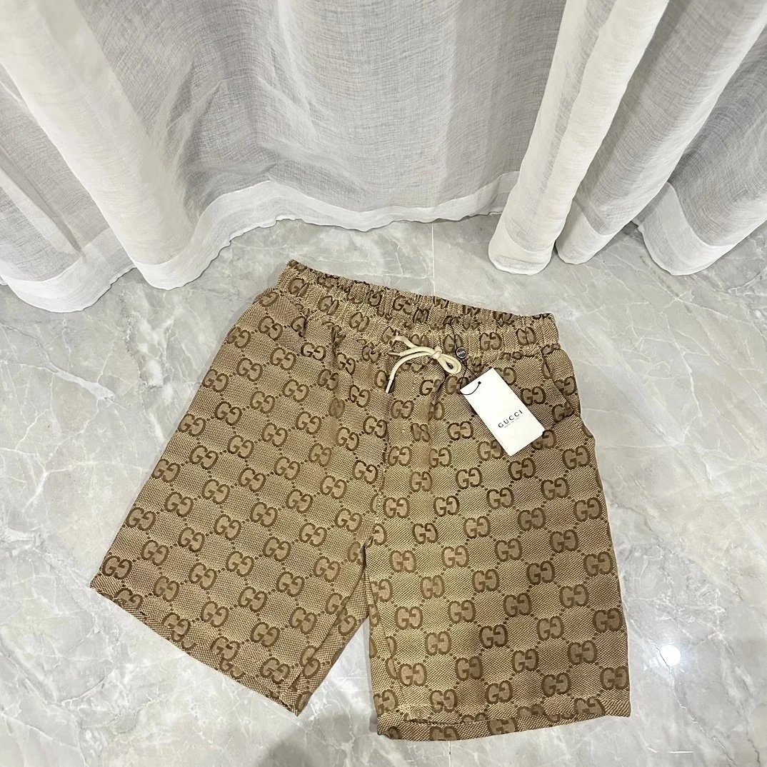 Gucci Shorts Drawstring with logo-print or side-stripe designs — MMJ-9