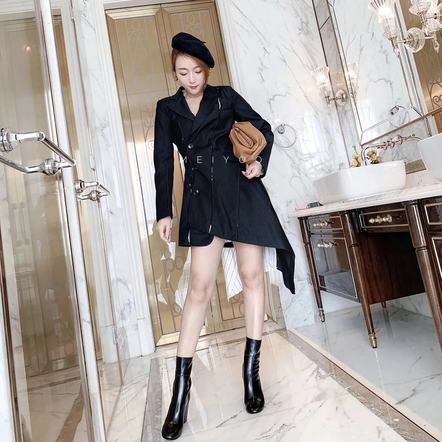 代购版本CHANEL香奈儿香奶奶C家2023秋季新款粗跟后拉链圆头亮皮短靴百搭及踝靴网红同款小红书爆款时尚复古百搭显瘦显腿长增高超轻柔软舒适 6