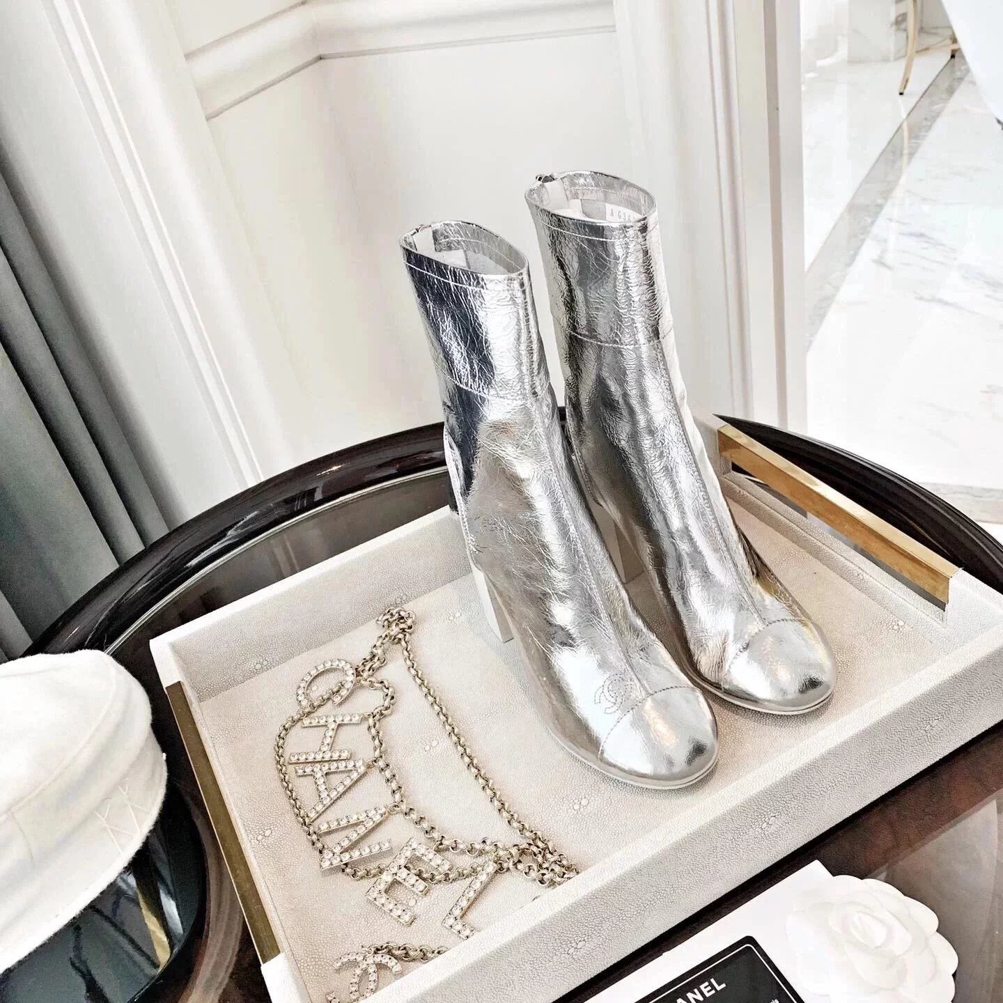 代购版本CHANEL香奈儿香奶奶C家2023秋季新款粗跟后拉链圆头亮皮短靴百搭及踝靴网红同款小红书爆款时尚复古百搭显瘦显腿长增高超轻柔软舒适 10