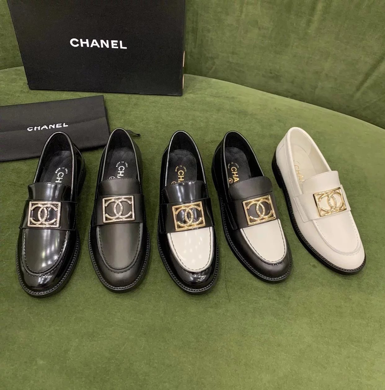 代购版本CHANEL香奈儿女鞋2023秋季新款C法式小香风方块双C字母金扣乐福鞋黑白拼色牛皮一脚蹬懒人平底单鞋复古英伦学院风小皮鞋小红书爆款现货包邮