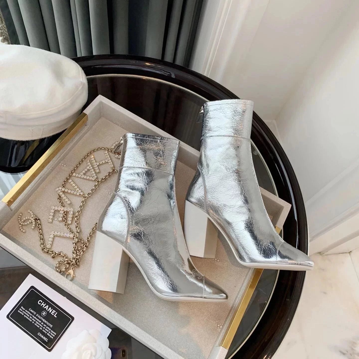 代购版本CHANEL香奈儿香奶奶C家2023秋季新款粗跟后拉链圆头亮皮短靴百搭及踝靴网红同款小红书爆款时尚复古百搭显瘦显腿长增高超轻柔软舒适 11