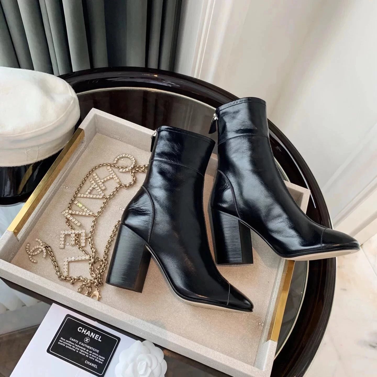 代购版本CHANEL香奈儿香奶奶C家2023秋季新款粗跟后拉链圆头亮皮短靴百搭及踝靴网红同款小红书爆款时尚复古百搭显瘦显腿长增高超轻柔软舒适 13