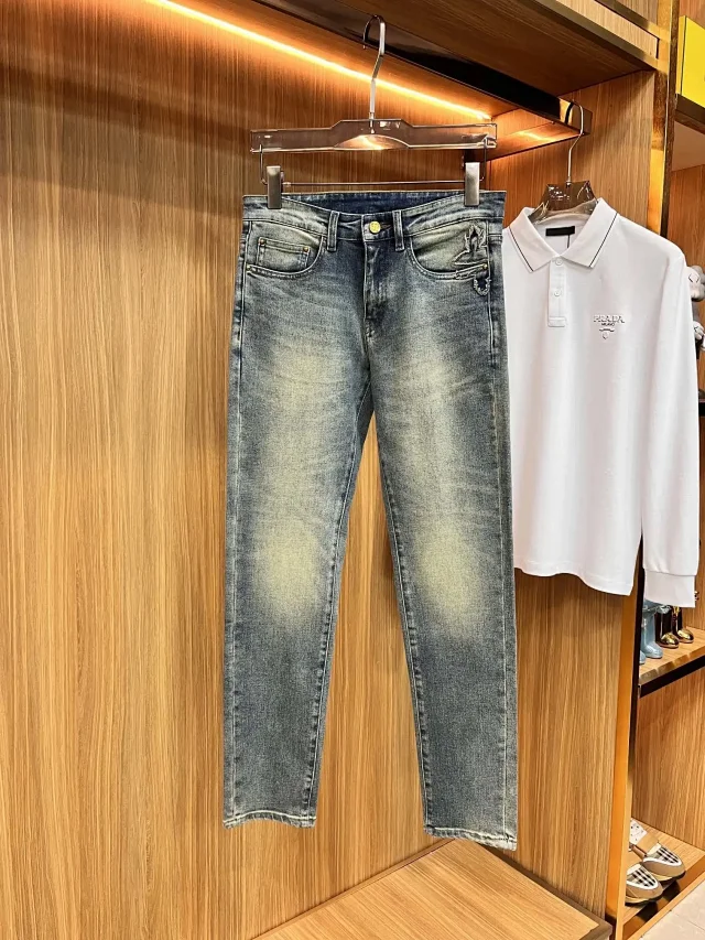 Louis Vuitton Jeans Straight-Leg Five-Pocket product detail image 2
