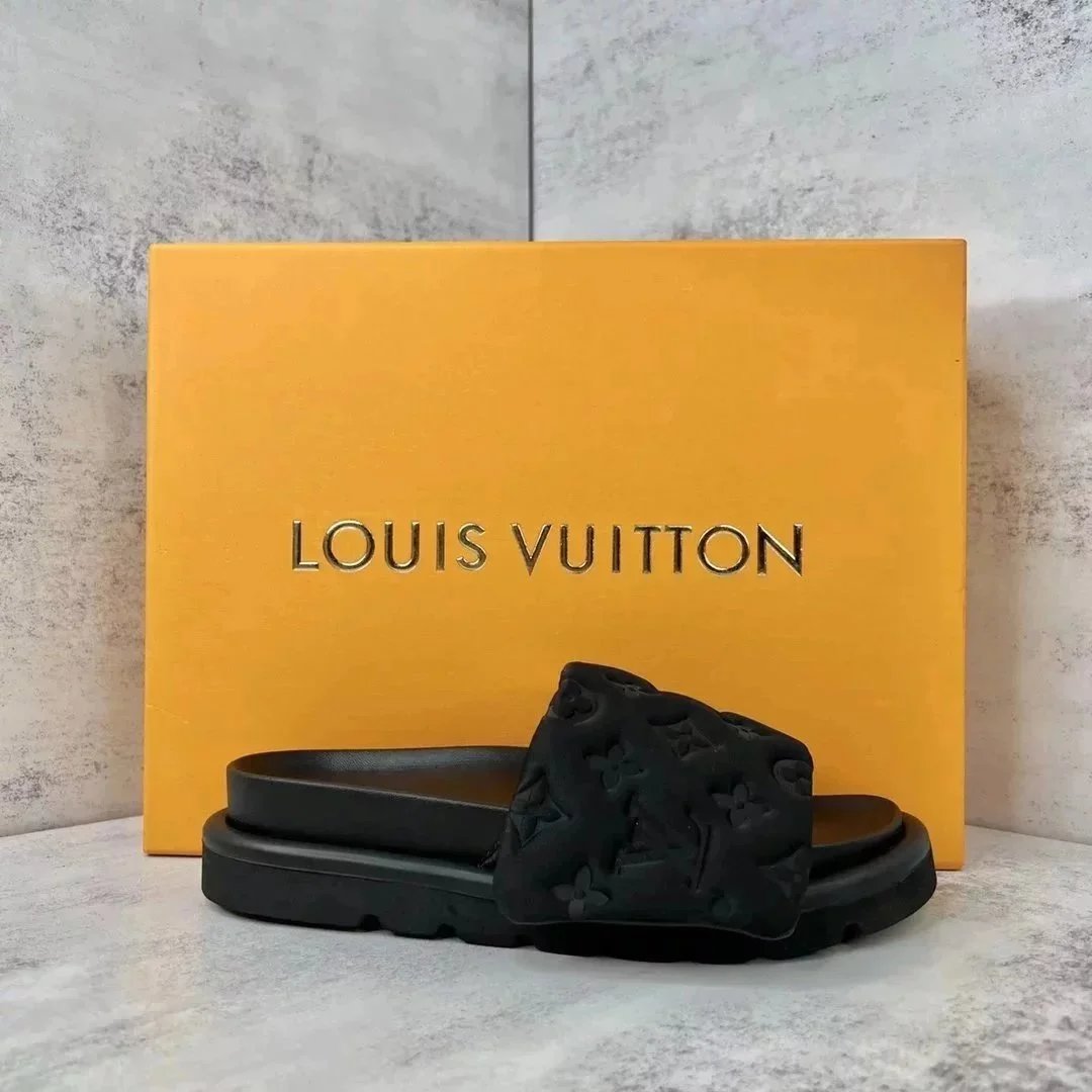 Louis Vuitton Slippers Embossed Monogram Slide image 4