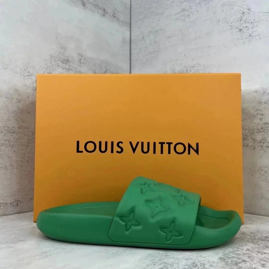 Louis Vuitton Slippers Embossed Monogram Slide image 5